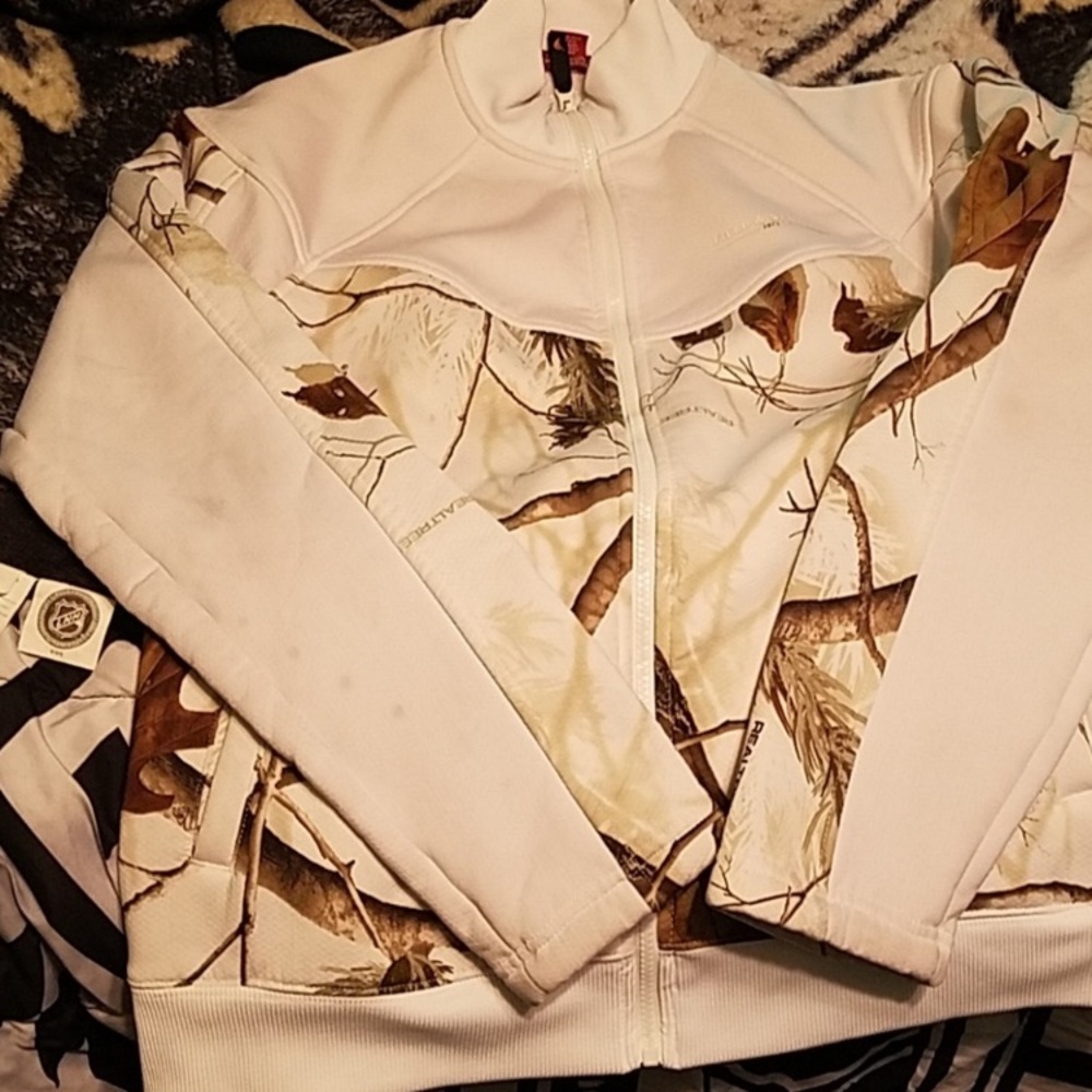 ❤️NWT FIELD & STREEM FULL ZIP ❤️